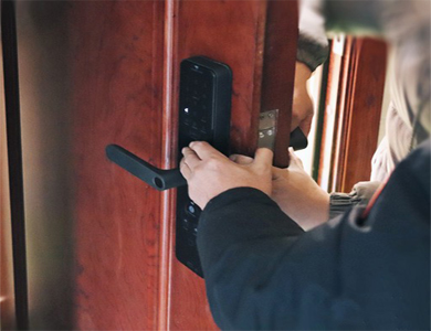 秀洲24小时上门开锁公司